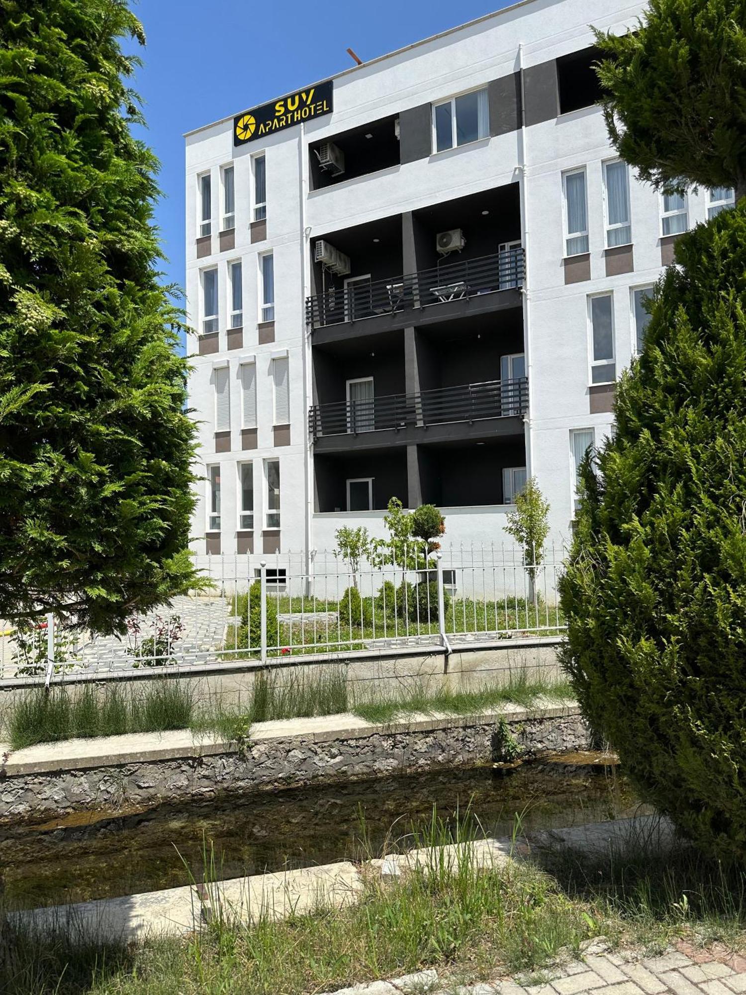 Suv Pogradec